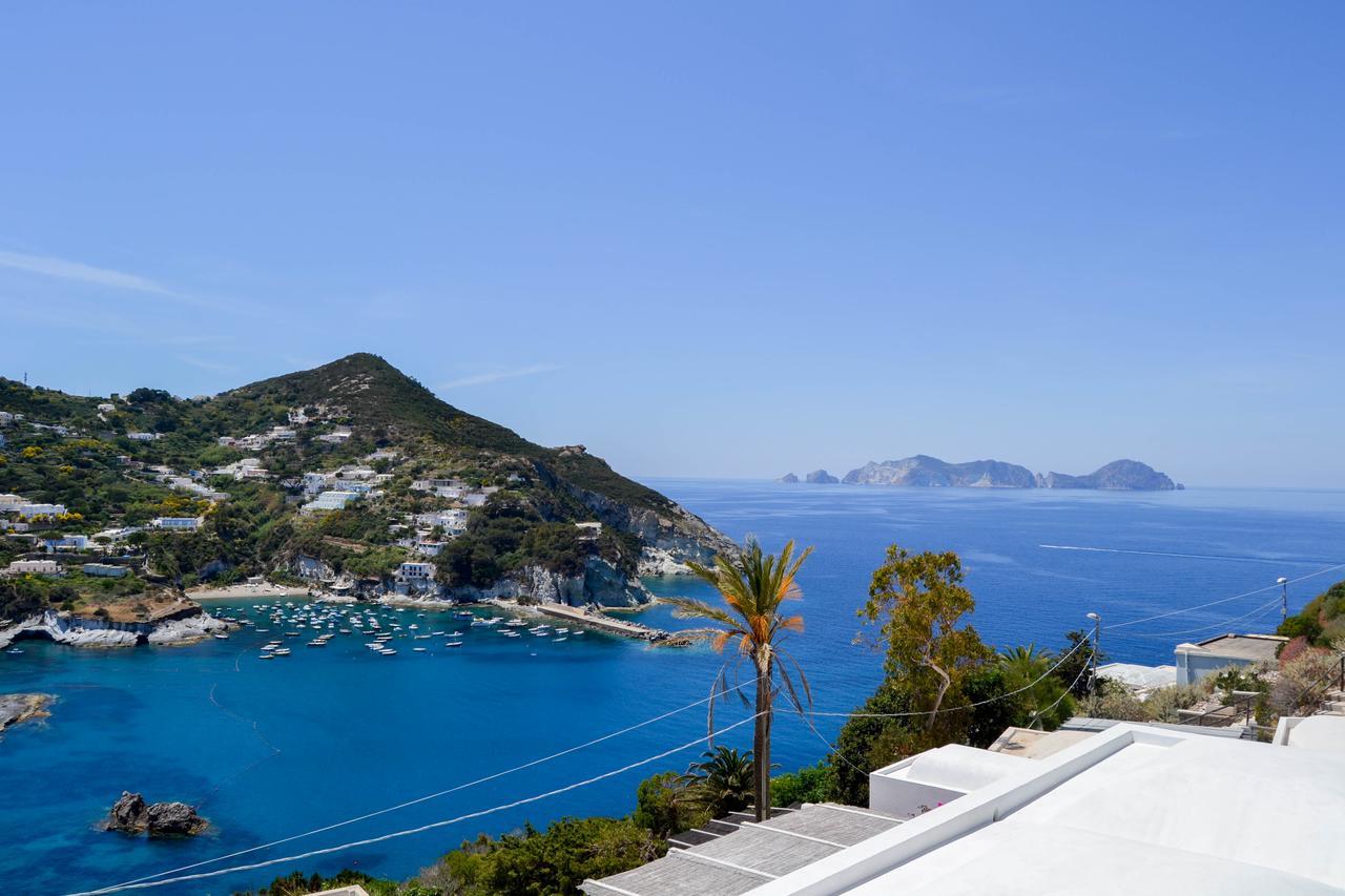 Maridea Casa Vacanza- Le Alcove Sul Mare Suites Ponza Luaran gambar